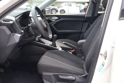 Audi A1 Sportback Sportback 25 1.0 tfsi Business (16)