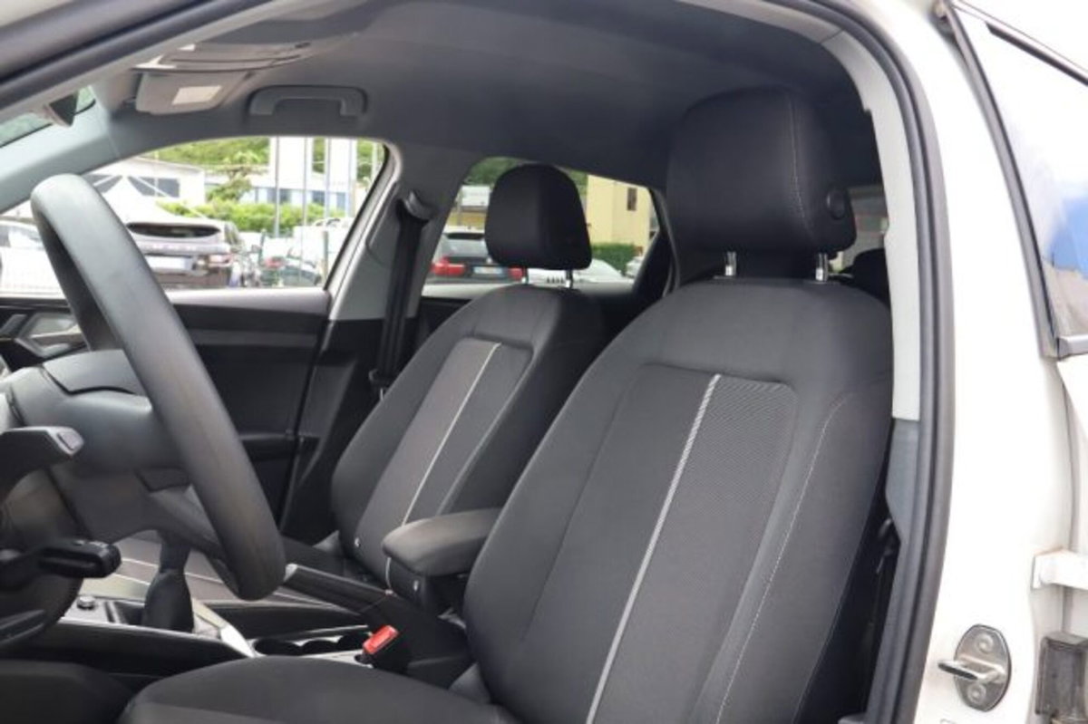 Audi A1 Sportback Sportback 25 1.0 tfsi Business (14)
