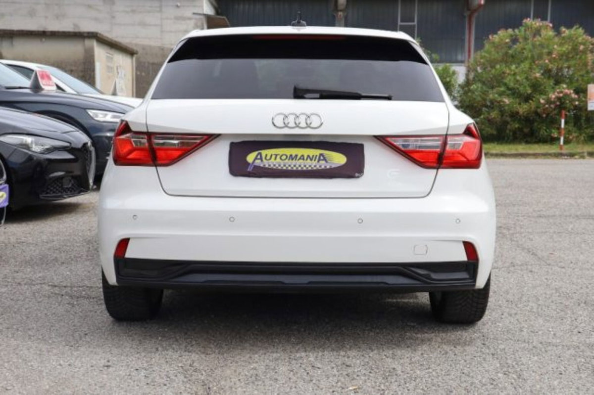 Audi A1 Sportback Sportback 25 1.0 tfsi Business (7)
