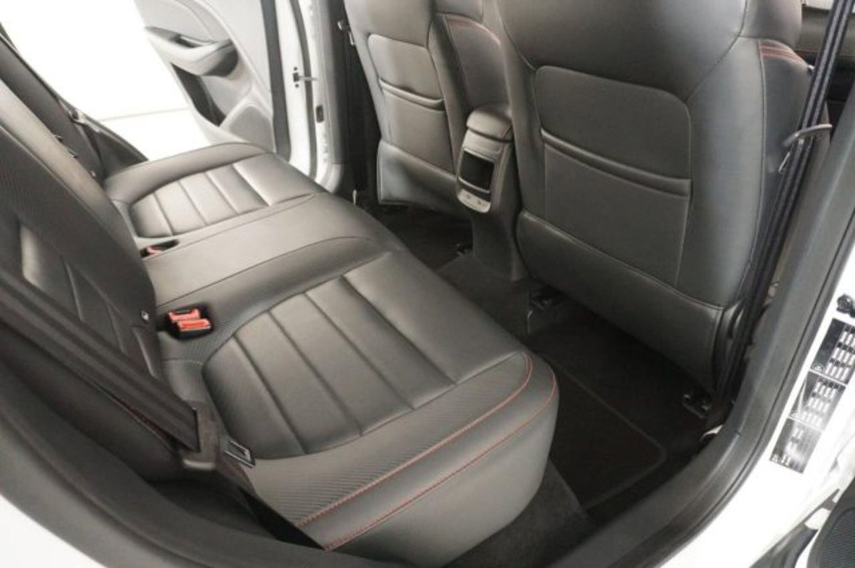 Mg ZS ZS 1.5 Luxury (11)