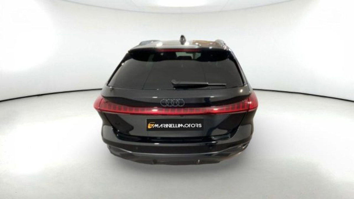 Audi A5 Avant 2.0 tdi mhev+ S line edition 204cv s-tronic (4)