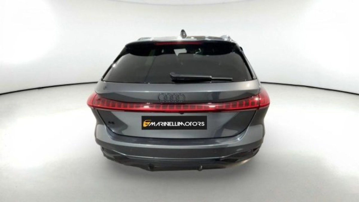 Audi A5 Avant 2.0 tdi mhev+ S line edition 204cv s-tronic (4)