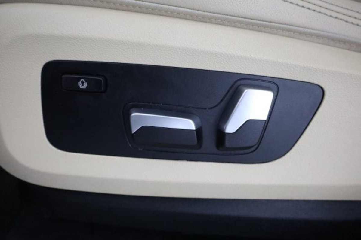 BMW X5 xDrive30d 48V Business (15)