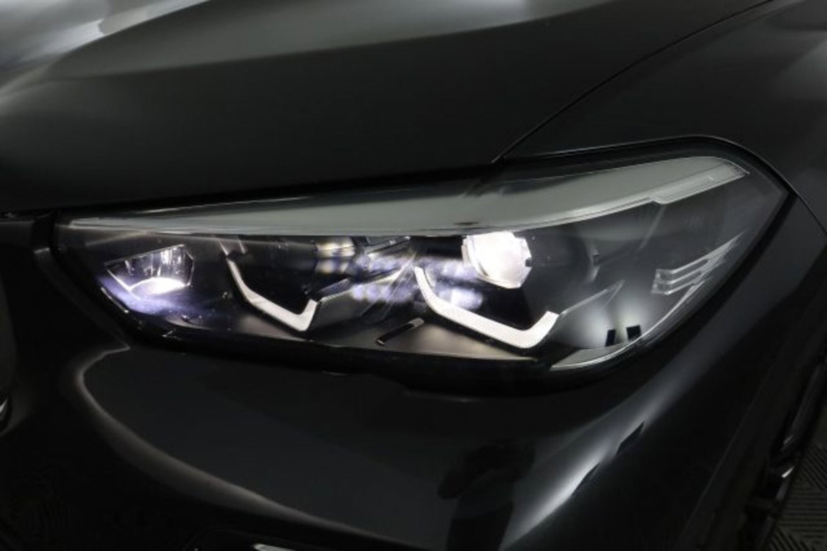 BMW X5 xDrive30d 48V Business (9)