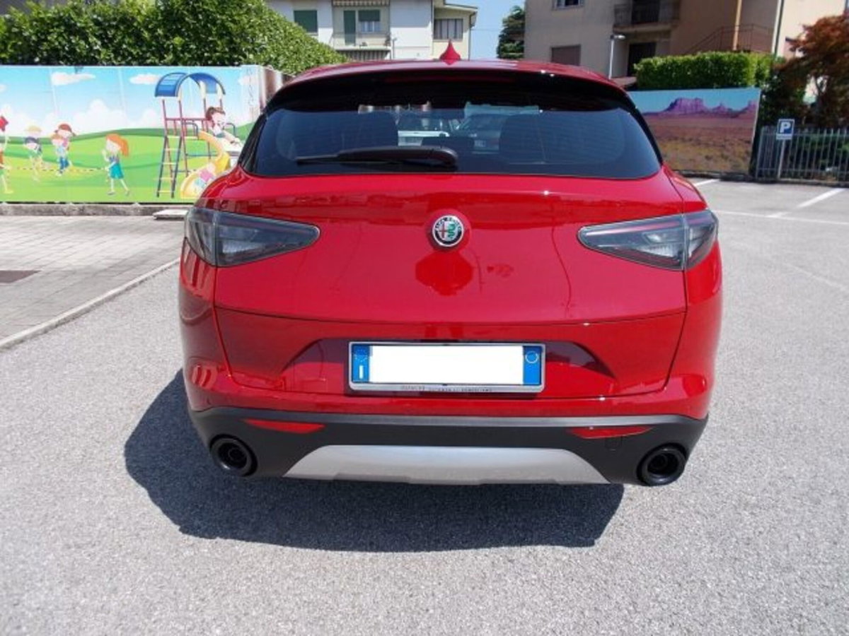 Alfa Romeo Stelvio Stelvio 2.2 Turbodiesel 160 CV AT8 RWD Super Business (6)