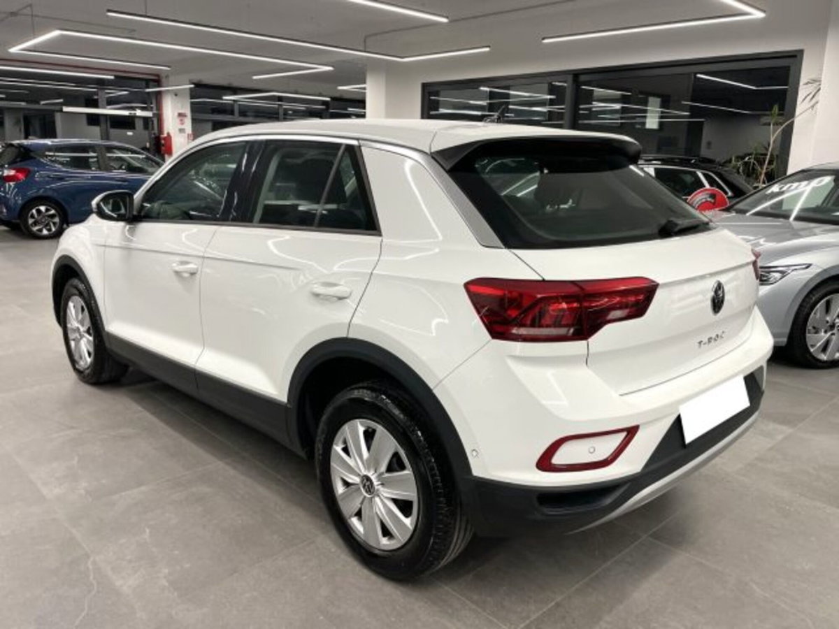 Volkswagen T-Roc 1.0 TSI Life (10)