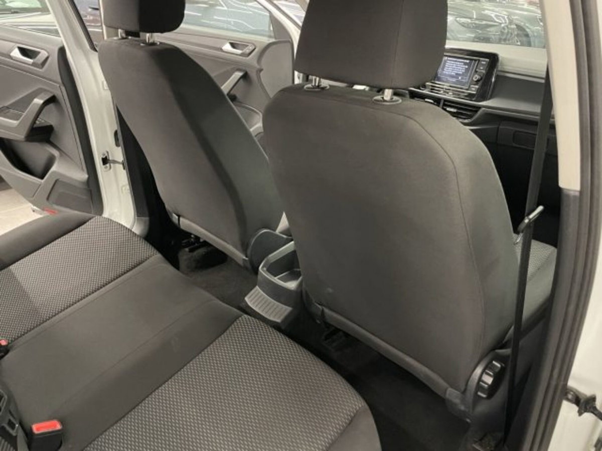 Volkswagen T-Roc 1.0 TSI Life (11)