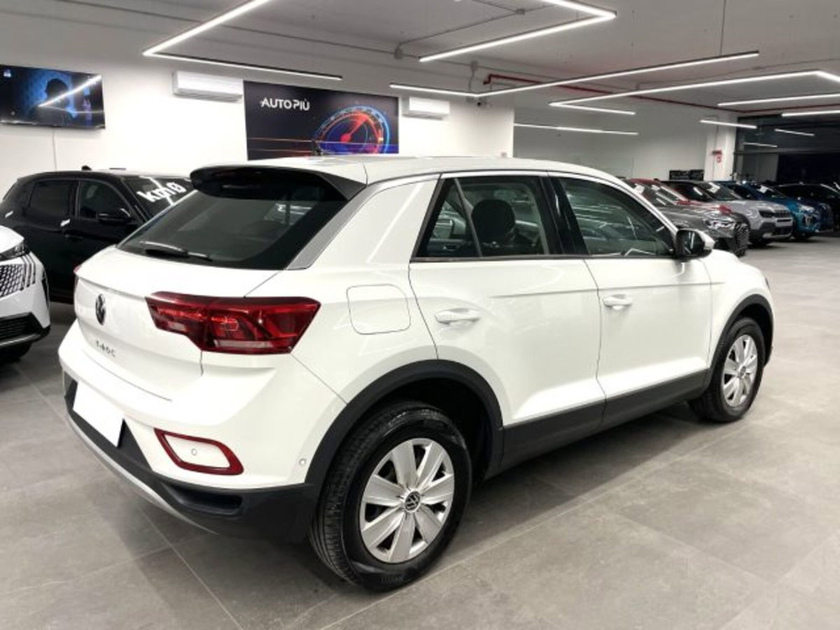 Volkswagen T-Roc 1.0 TSI Life (4)
