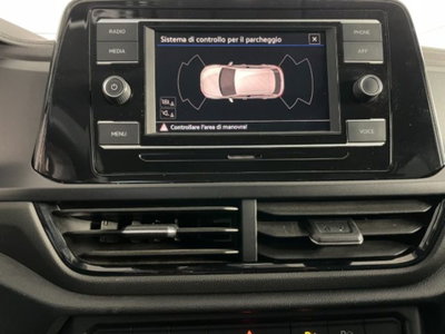 Volkswagen T-Roc 1.0 TSI Life (6)