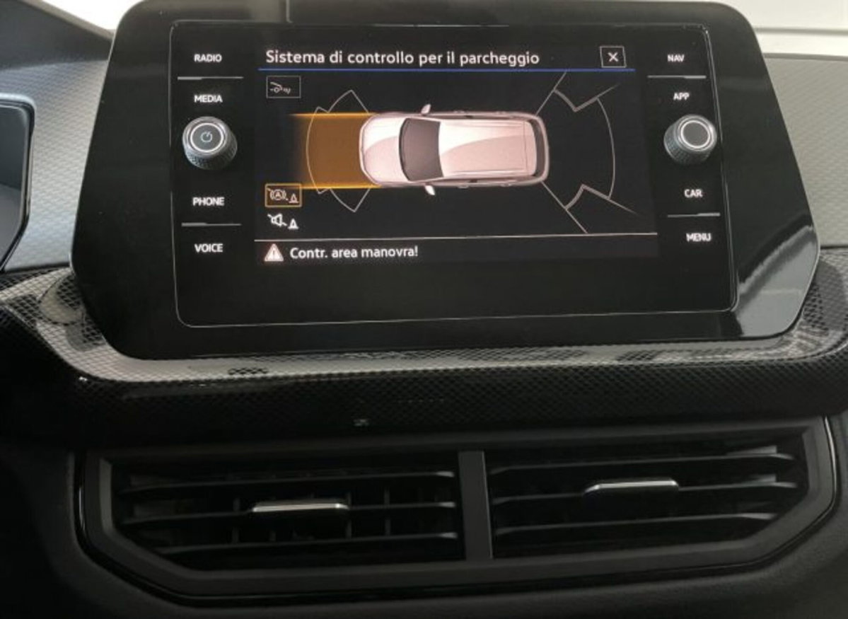 Volkswagen T-Cross 1.0 tsi Edition 115cv (9)