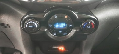 Ford EcoSport 1.5 TDCi 95 CV Titanium (13)