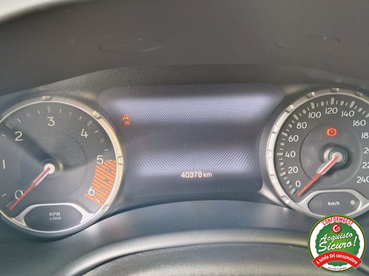 Jeep Renegade 1.6 Mjt 130 CV Limited (13)