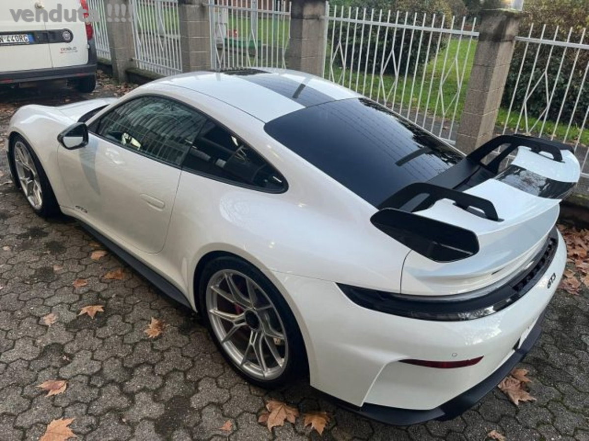 Porsche 911 Coupé 4.0 GT3 (2)