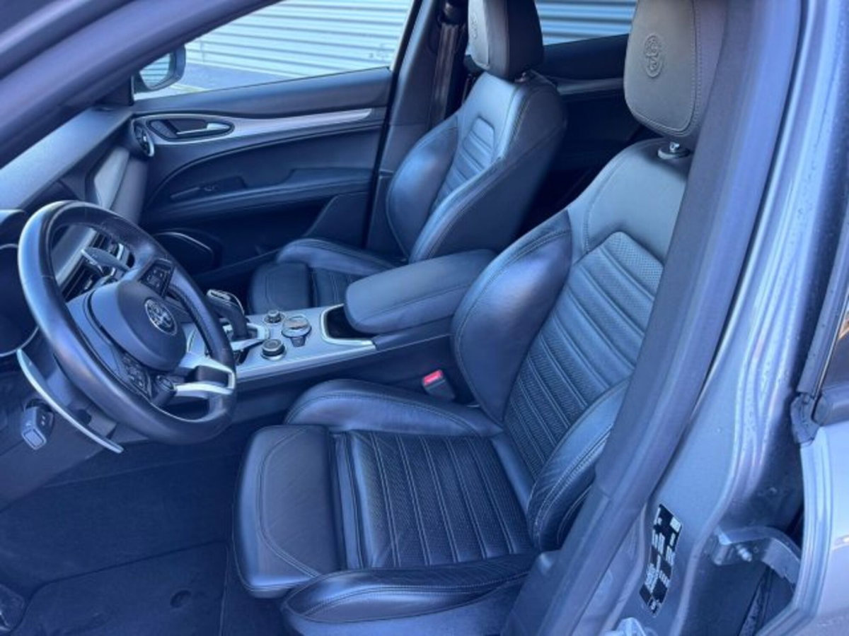 Alfa Romeo Stelvio Stelvio 2.2 Turbodiesel 210 CV AT8 Q4 Veloce (19)