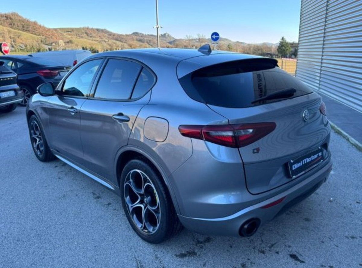 Alfa Romeo Stelvio Stelvio 2.2 Turbodiesel 210 CV AT8 Q4 Veloce (7)