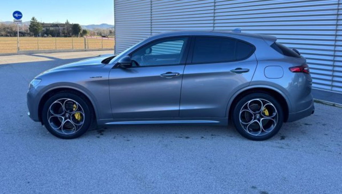 Alfa Romeo Stelvio Stelvio 2.2 Turbodiesel 210 CV AT8 Q4 Veloce (8)