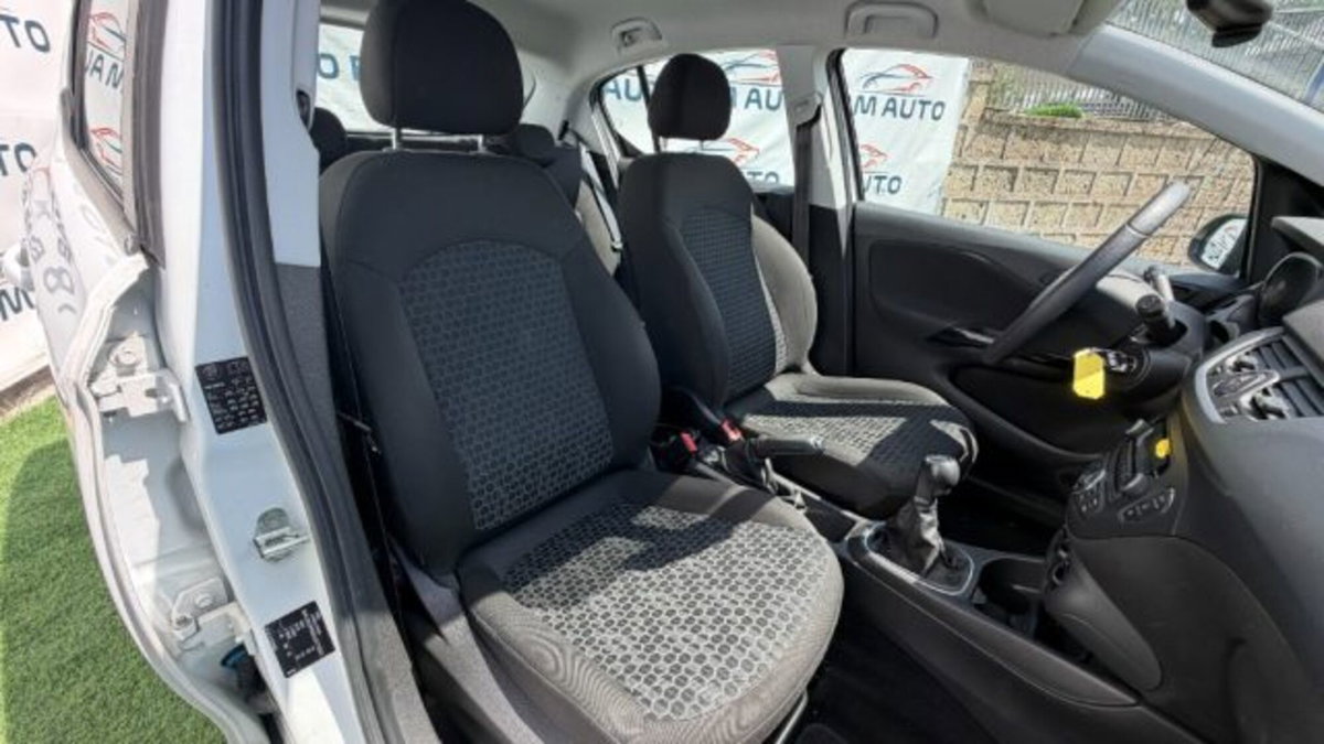 Opel Corsa 1.4 90CV GPL Tech 5 porte Cosmo (4)