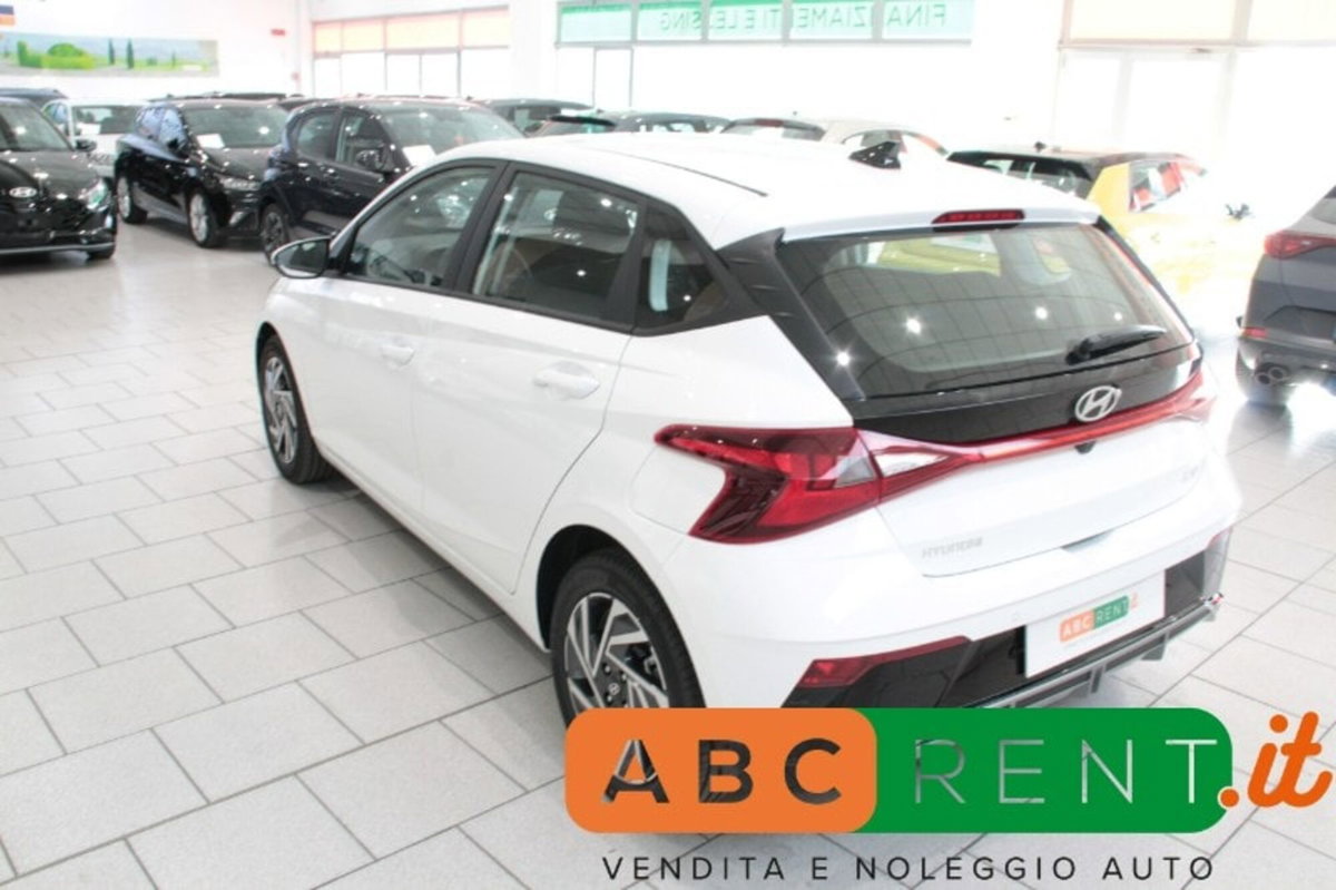 Hyundai i20 1.0 t-gdi Connectline 90cv mt (2)
