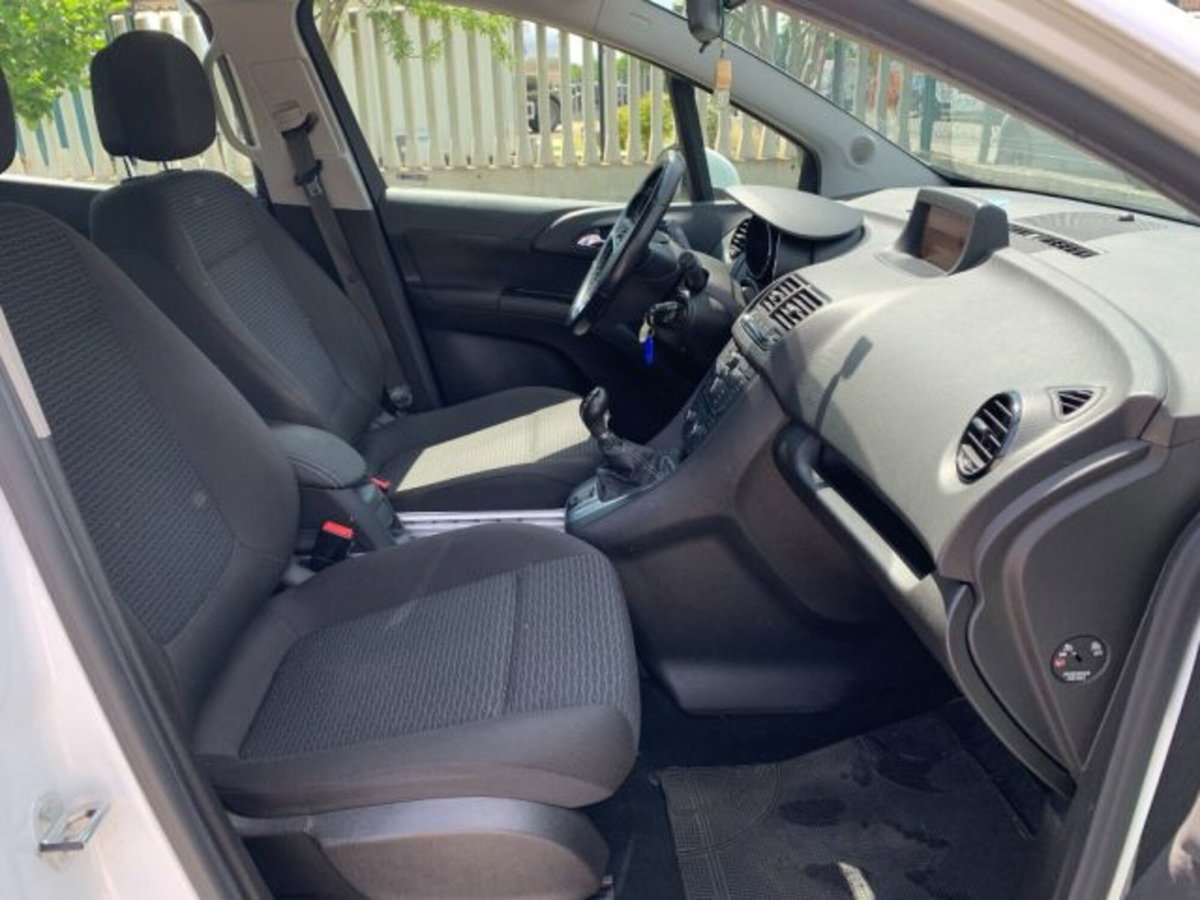 Opel Meriva 1.4 100CV Innovation (12)