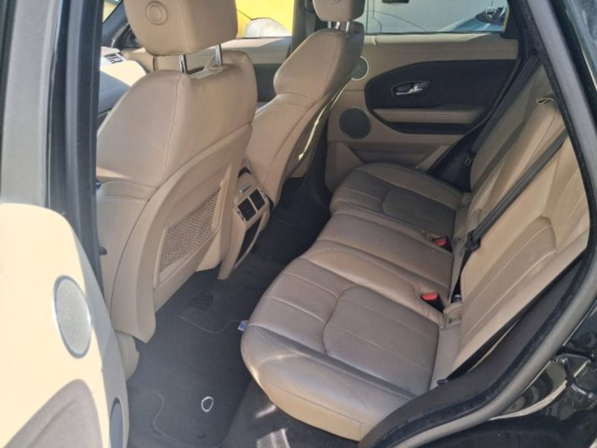 Land Rover Range Rover Evoque 2.0 TD4 150 CV 5p. Pure (4)