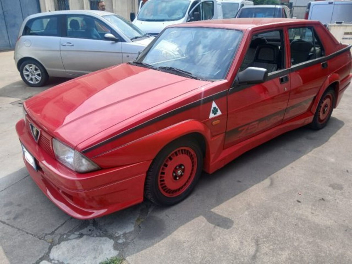 Alfa Romeo 75 1.8i turbo Evoluzione
