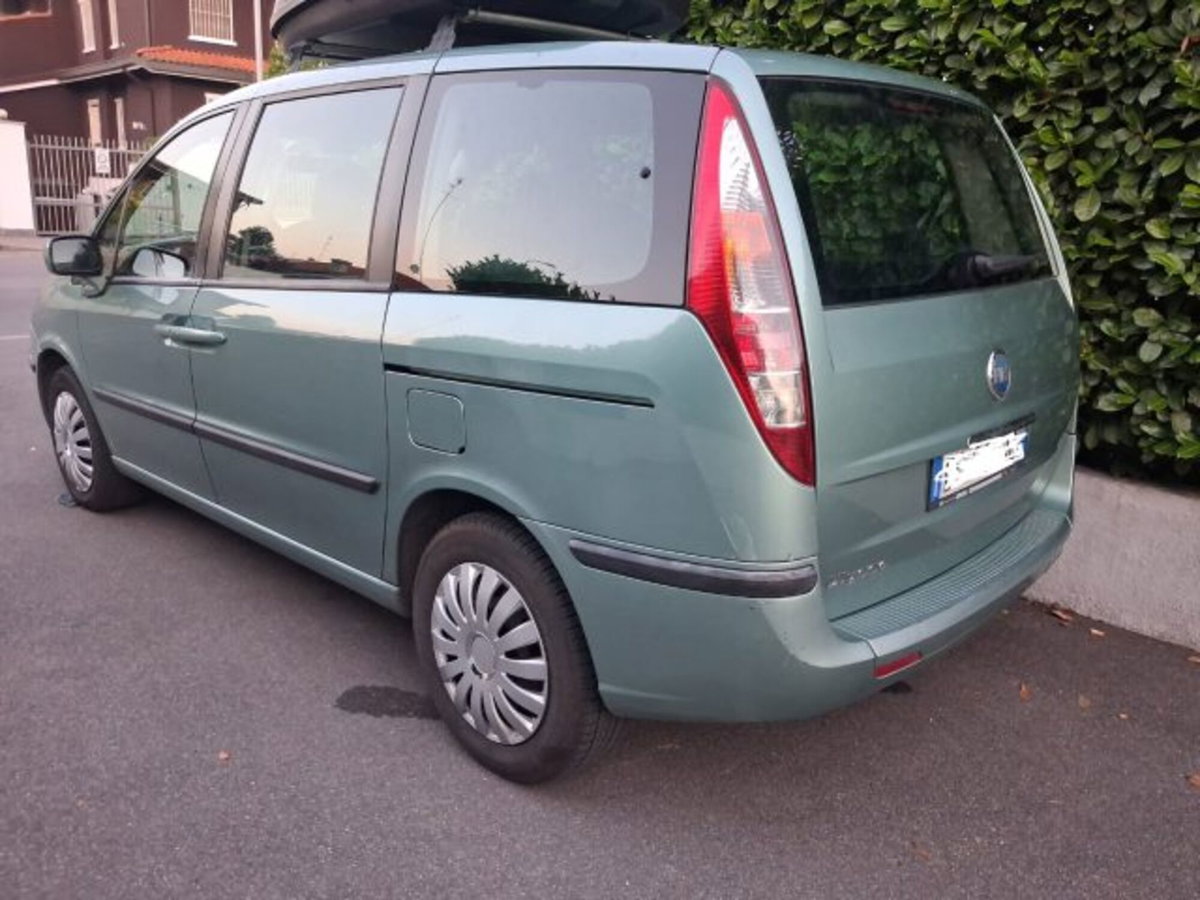 Fiat Ulysse 2.0 MJT 120 CV Active (2)