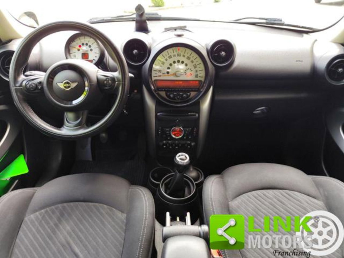 MINI Mini Paceman 1.6 Cooper Paceman (4)
