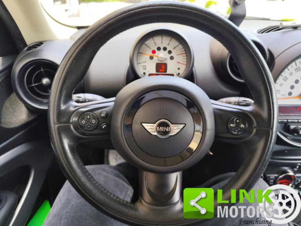 MINI Mini Paceman 1.6 Cooper Paceman (7)