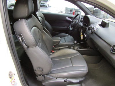 Audi A1 1.2 TFSI Ambition (13)