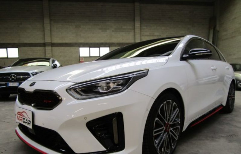 Kia Ceed 1.6 t-gdi GT 204cv dct