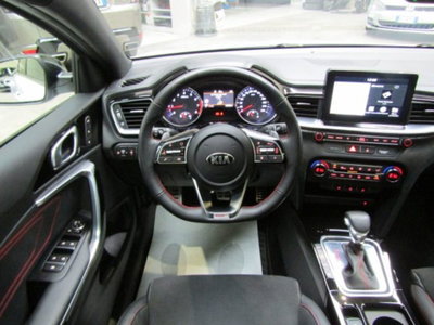 Kia Ceed 1.6 t-gdi GT 204cv dct (20)