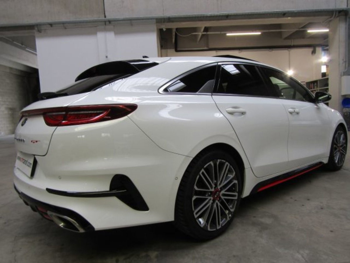 Kia Ceed 1.6 t-gdi GT 204cv dct (5)