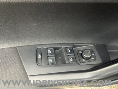 Volkswagen Polo 1.0 Edition 80cv (15)