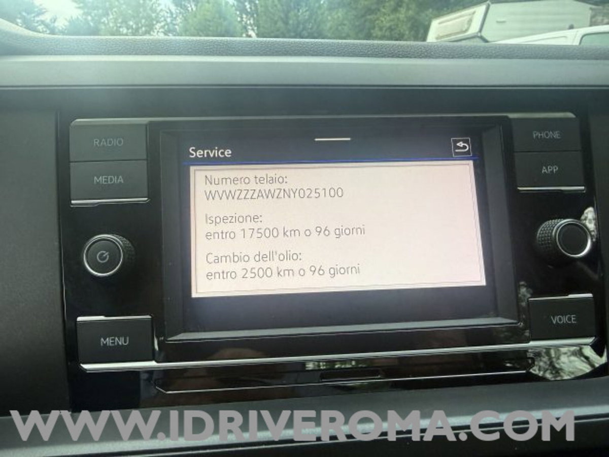 Volkswagen Polo 1.0 Edition 80cv (13)
