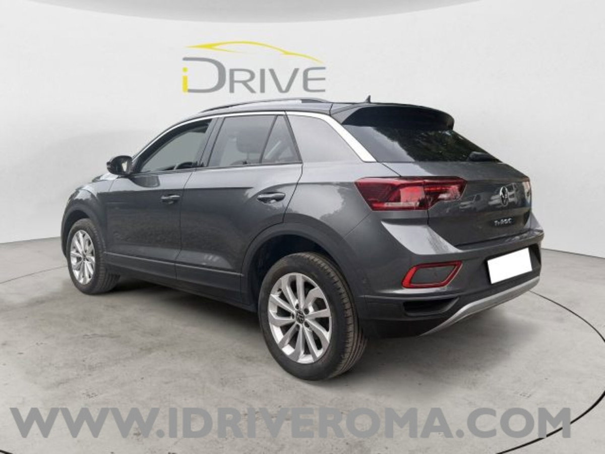 Volkswagen T-Roc 1.0 tsi Edition 110cv (7)