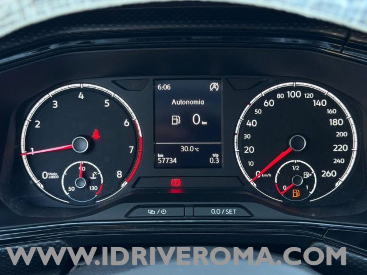 Volkswagen T-Cross 1.0 TSI 110 CV DSG Style (6)
