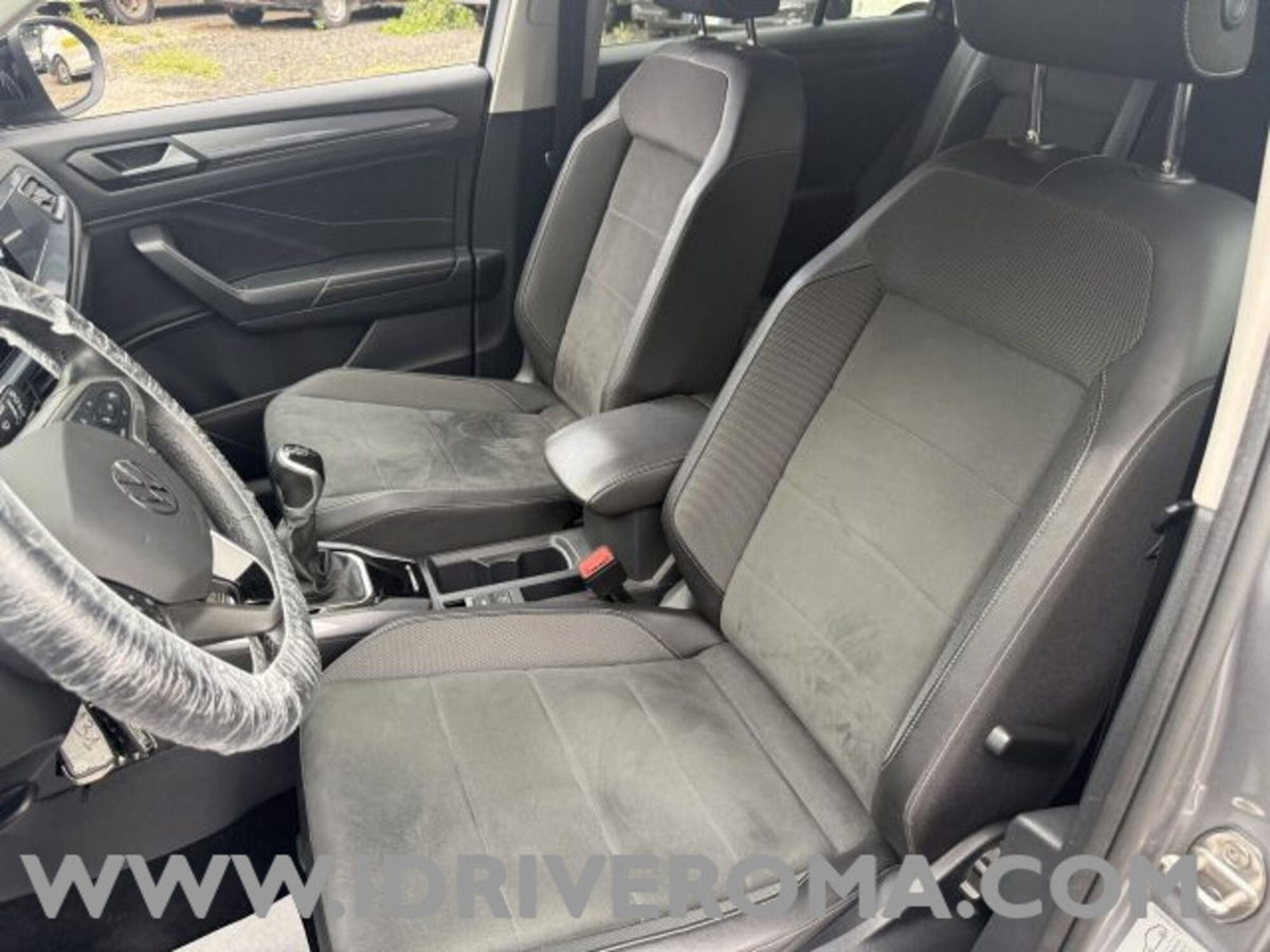 Volkswagen T-Roc 1.0 TSI Style (11)