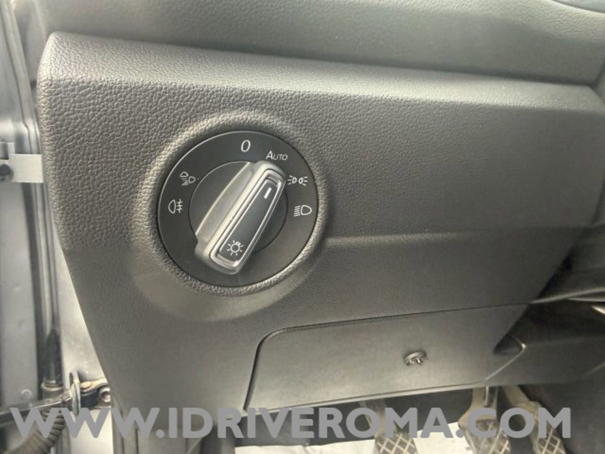 Volkswagen T-Roc 1.0 TSI Style (18)