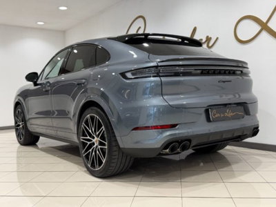 Porsche Cayenne Coupé 3.0 e-hybrid Black Edition tiptronic (8)