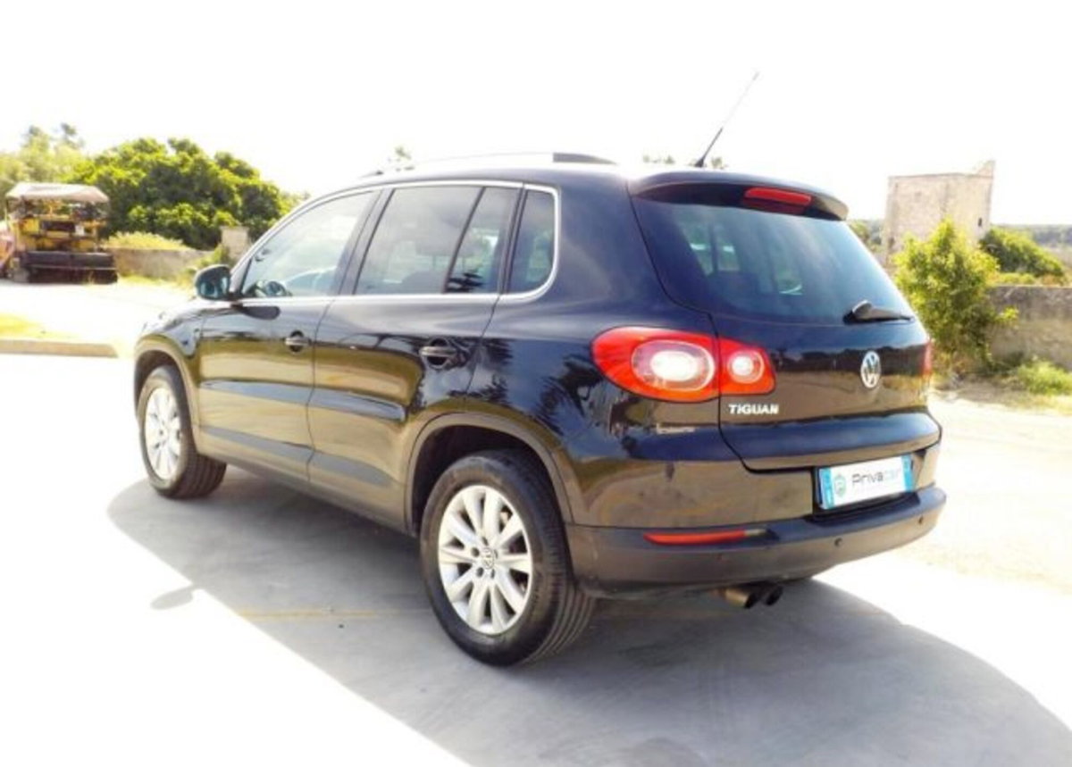 Volkswagen Tiguan 2.0 TDI 170 CV DPF 4MOTION Sport & Style (6)