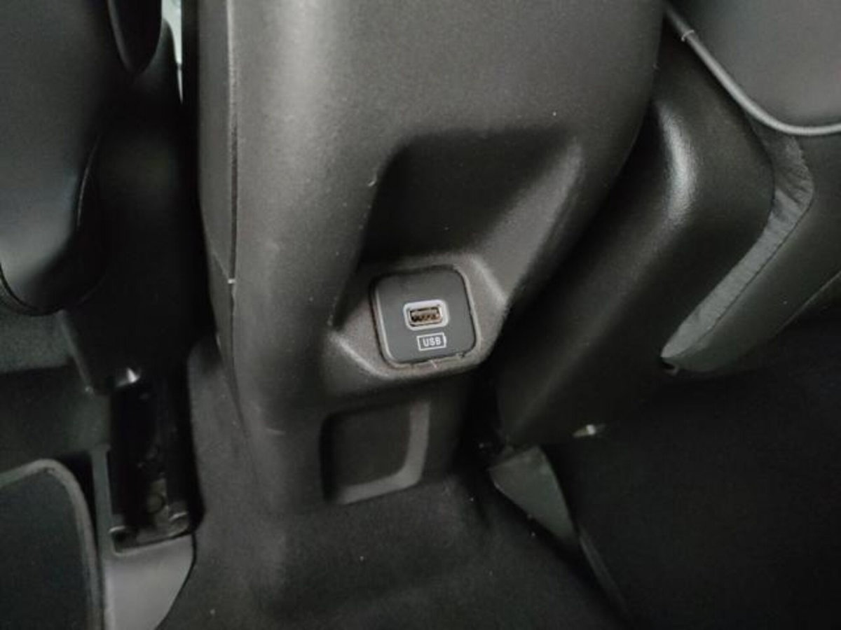 Fiat 500X 1.3 MultiJet 95 CV Sport Dolcevita (18)