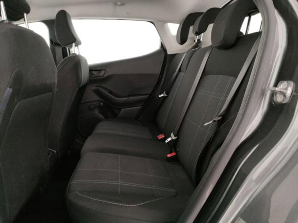 Ford Fiesta 1.1 75 CV 5 porte Titanium (18)