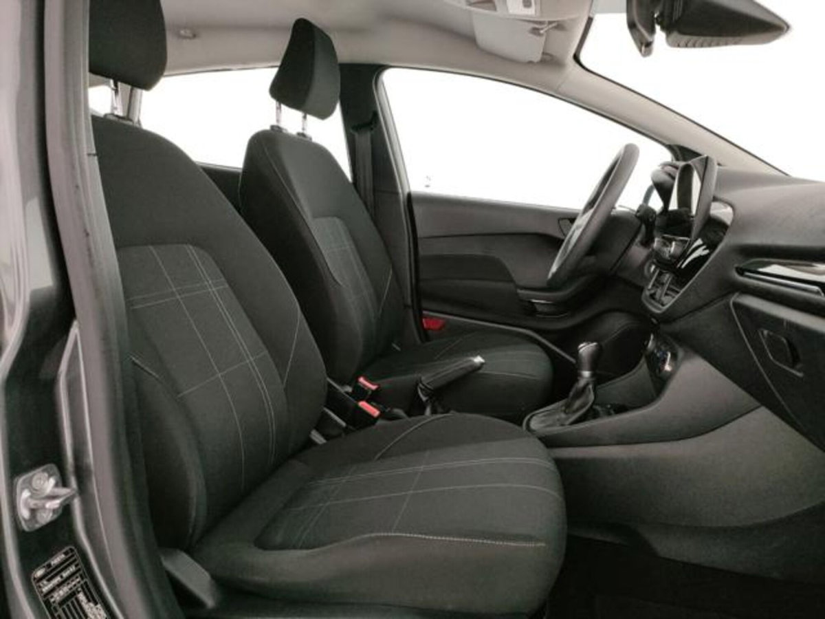 Ford Fiesta 1.1 75 CV 5 porte Titanium (7)