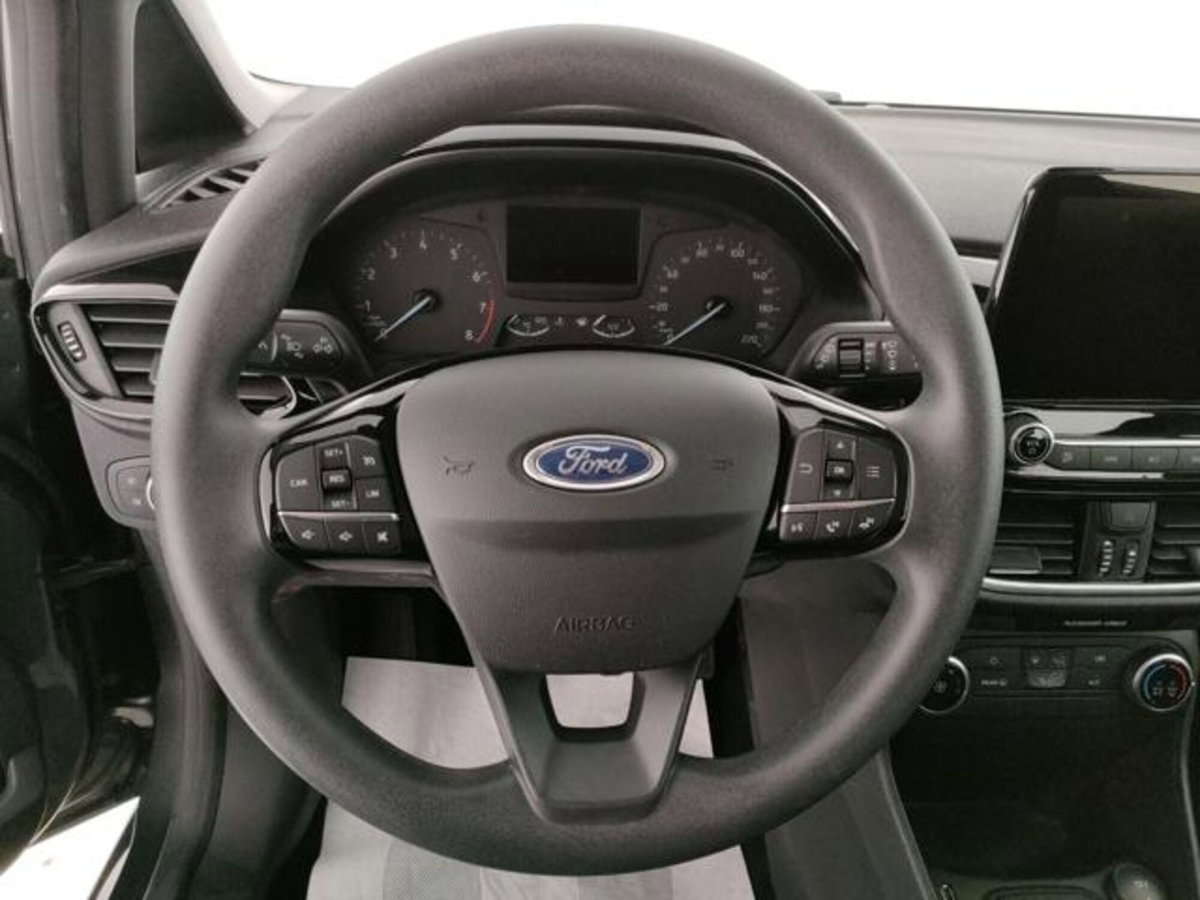 Ford Fiesta 1.1 75 CV 5 porte Titanium (9)