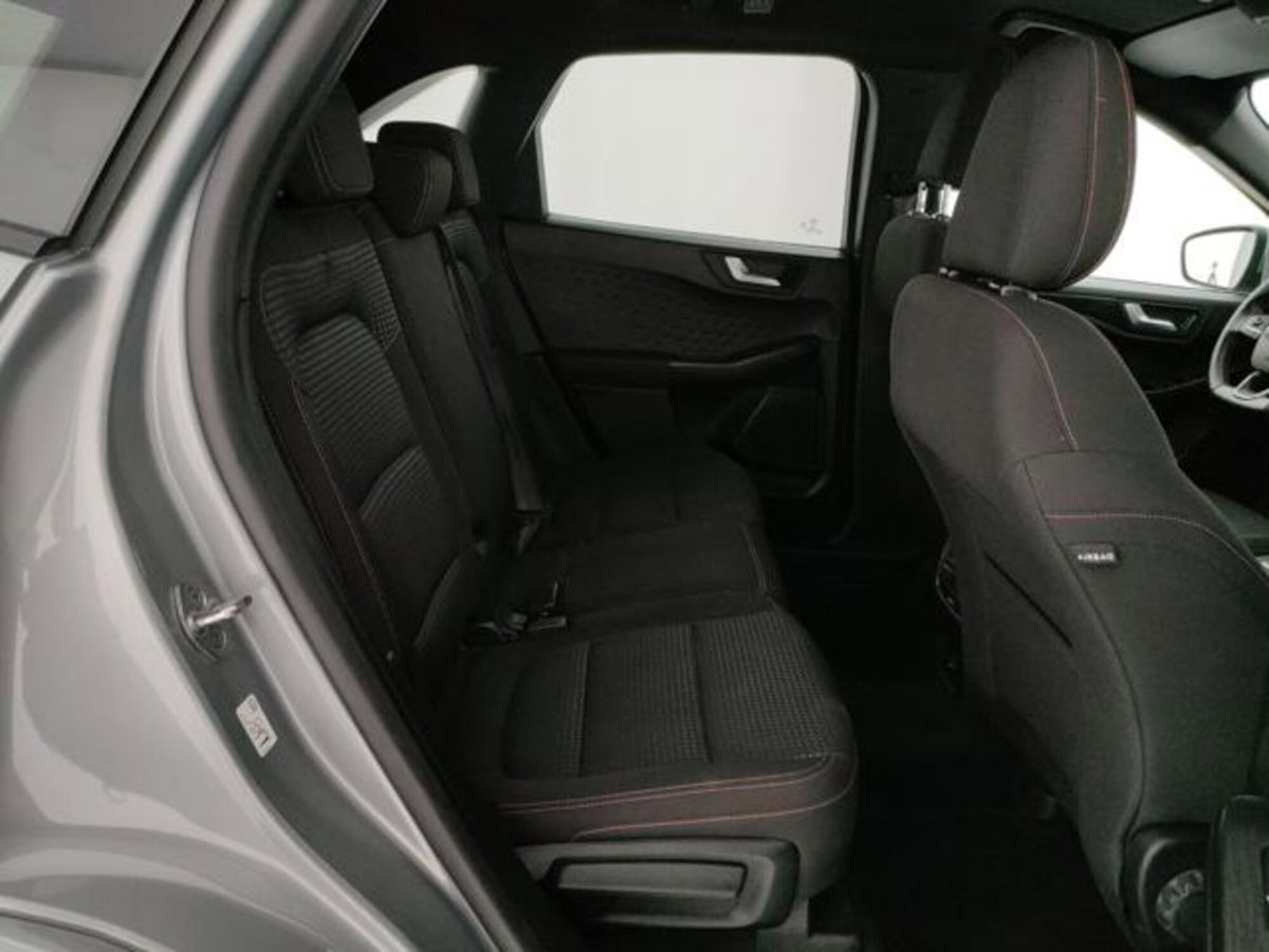 Ford Kuga 1.5 EcoBlue 120 CV aut. 2WD ST-Line X Design (19)