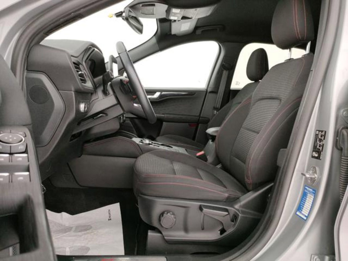 Ford Kuga 1.5 EcoBlue 120 CV aut. 2WD ST-Line X Design (6)