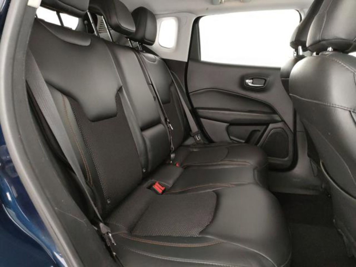Jeep Compass 1.6 Multijet II 2WD Limited (17)