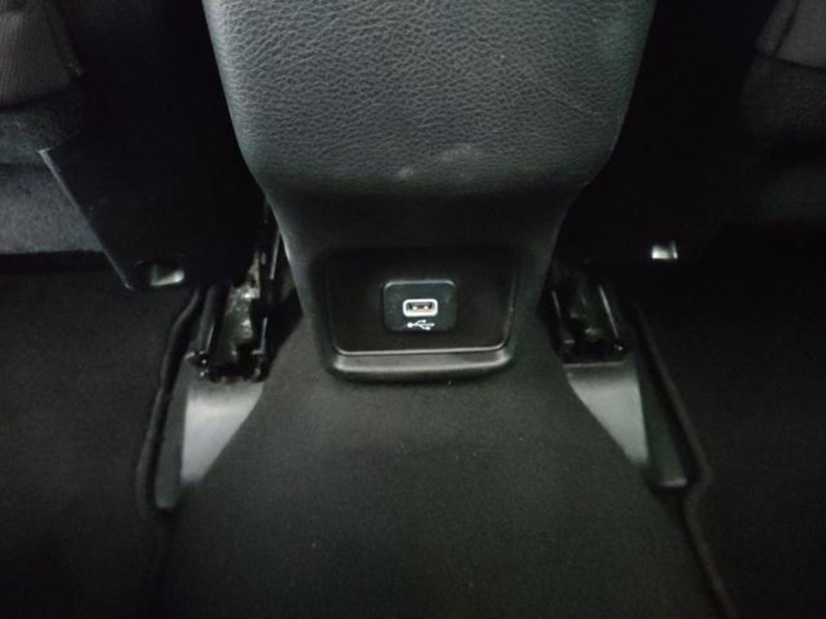 Jeep Compass 1.6 Multijet II 2WD Longitude (17)