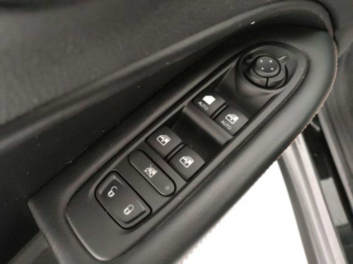 Jeep Compass 1.6 Multijet II 2WD Longitude (18)