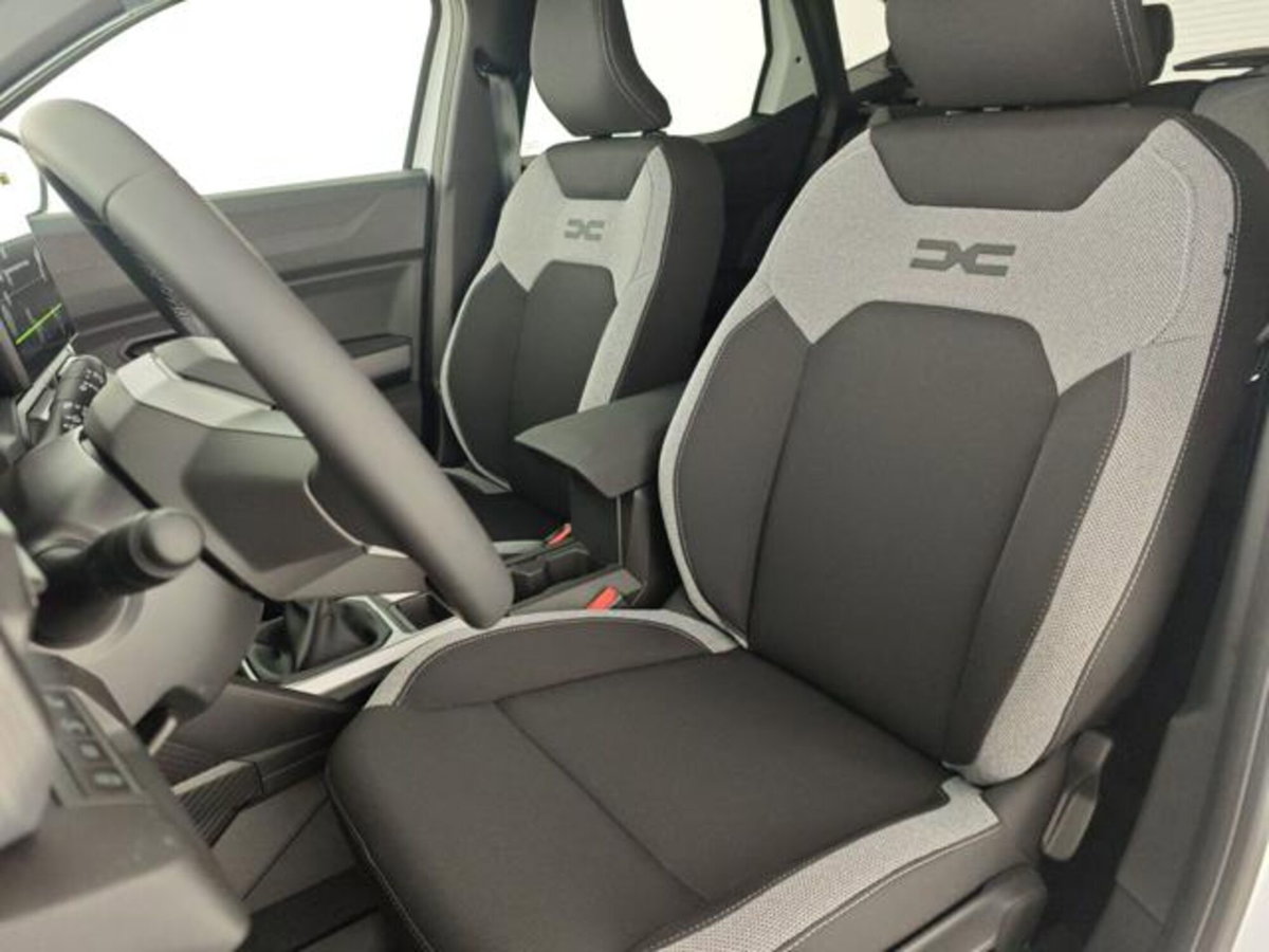 Dacia Duster 1.2 Eco-G Journey 120cv (9)